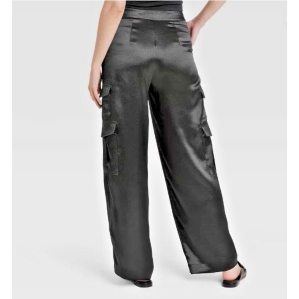 A New Day Black Satin Cargo Wide Leg Pants High Rise Pockets Dressy Size 6 M